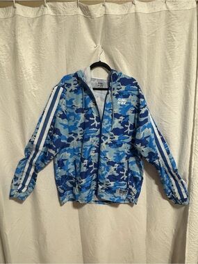Rebel Star Blue Camo Windbreaker